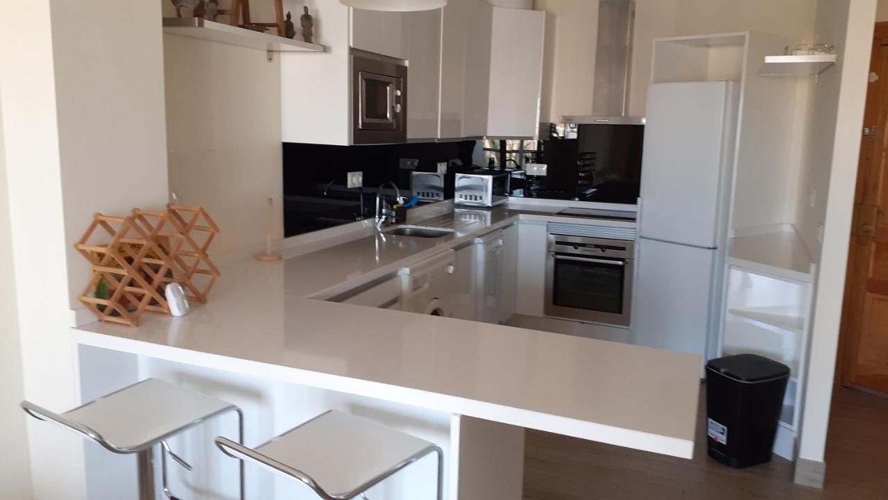 Apartament Amplio Piso Al Lado De La Playa En Nerja Zewnętrze zdjęcie