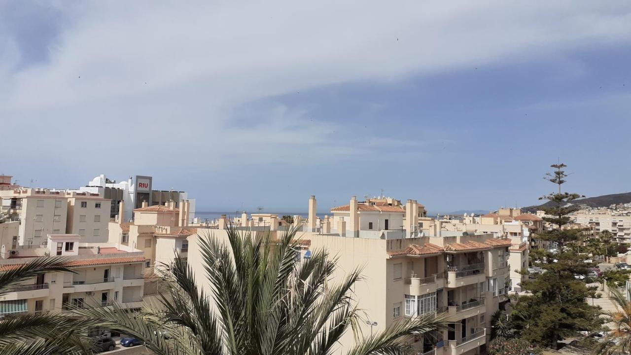 Apartament Amplio Piso Al Lado De La Playa En Nerja Zewnętrze zdjęcie