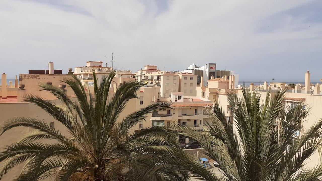 Apartament Amplio Piso Al Lado De La Playa En Nerja Zewnętrze zdjęcie